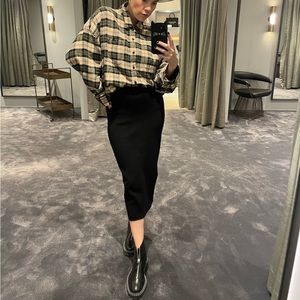 R13 flannel thicker top with an elastic style waist